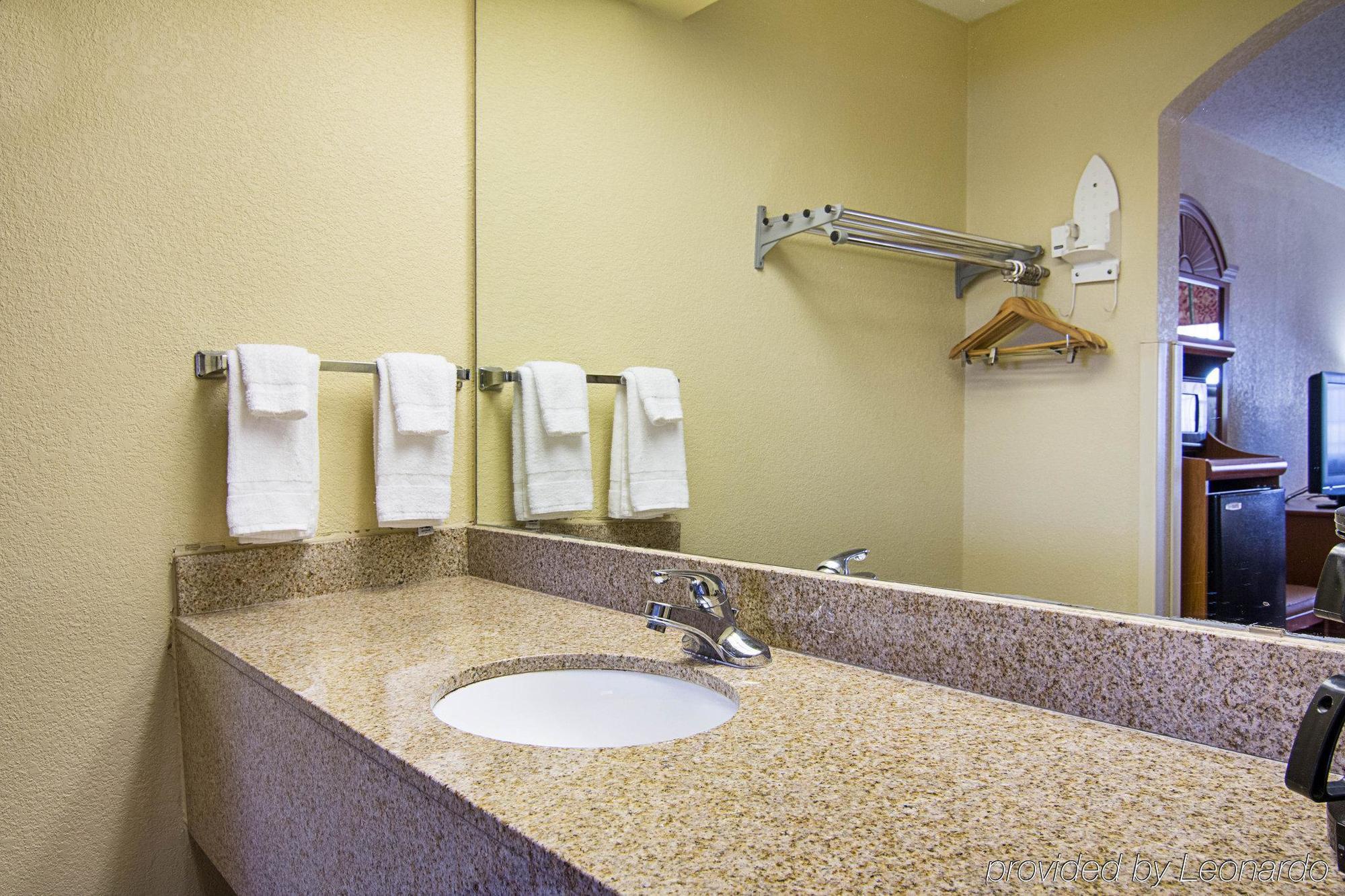 Quality Inn near Casinos&Convention Center Bossier City Exterior foto